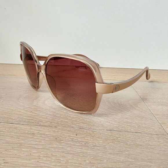 Vintage Diane Von Furstenberg Tan Brown Creme Oval Ombre Sunglasses - Picture 1 of 10
